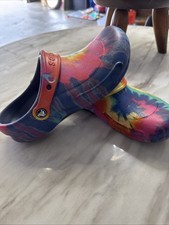 Crocs Bistro Graphic Tye-Dye Slip Resistant Clogs Size M6 W8