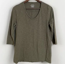 Chico's Tee Top Women's Size Medium Cotton Slub 3/4 Sleeve Olive Green Casual