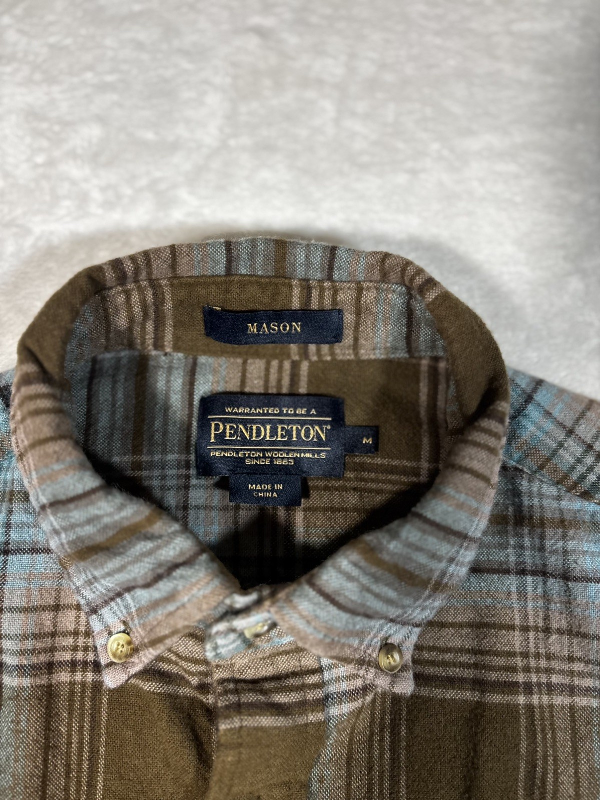 Pendleton Mason Size Medium Plaid Button Up Longs… - image 3