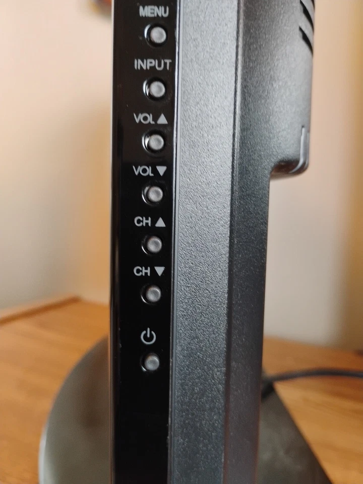 SAVE $9 NOW Element Model FLX18511B 19" LCD 720P HD TV w/Untested Remote - Image 3 of 4