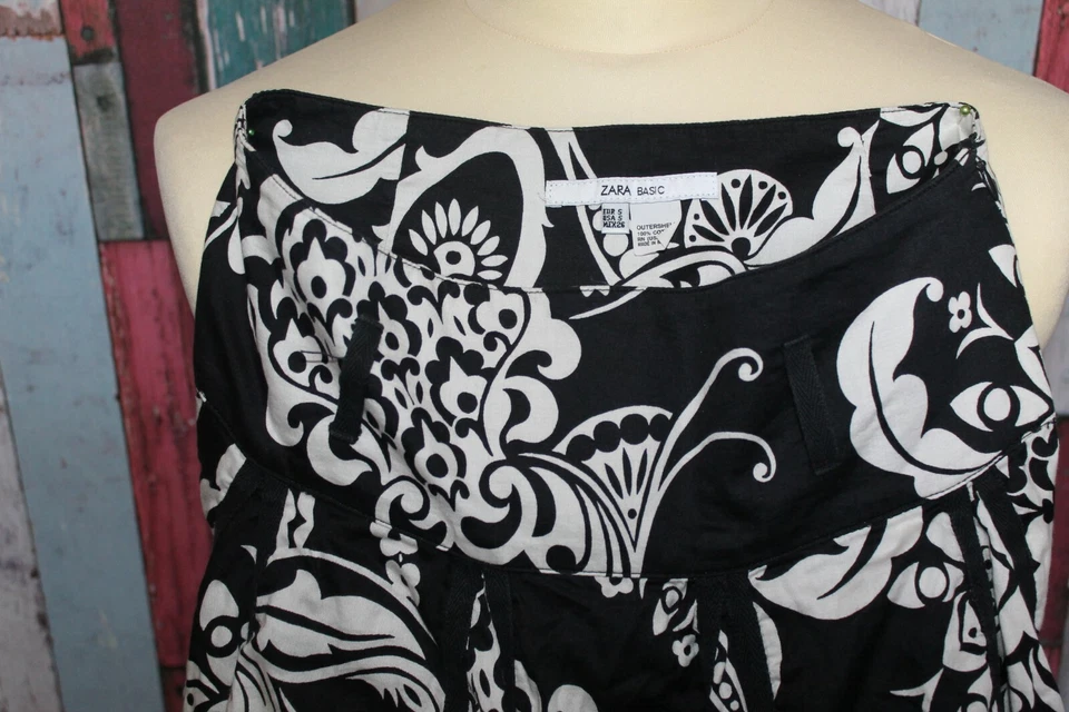 JUPE IMPRIMEE FEMME °°° ZARA BASIC °°° TAILLE S .PROCHE NEUF - Photo 2/4