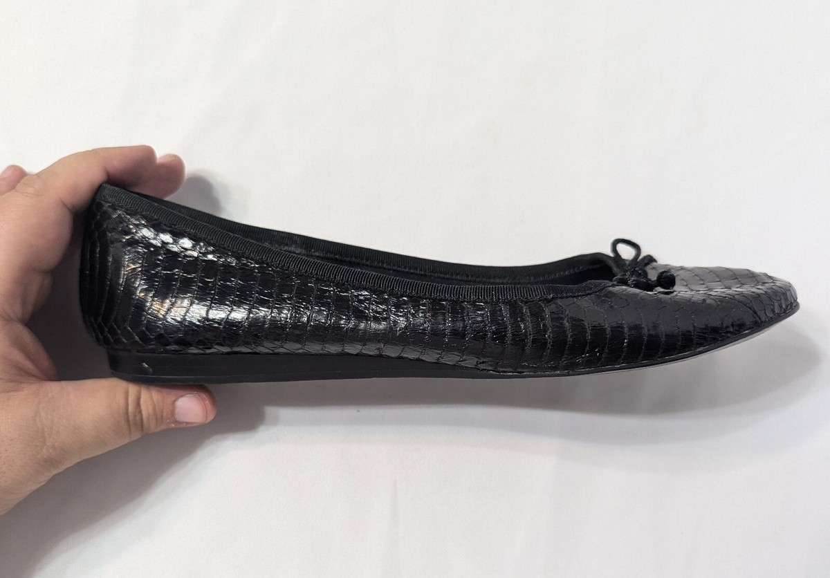 Ralph Lauren crocodile embossed loafers. Black size 9. Never worn 22élevé Classic Crocodile-Embossed Loafers | Saks Fifth Avenue main image 4