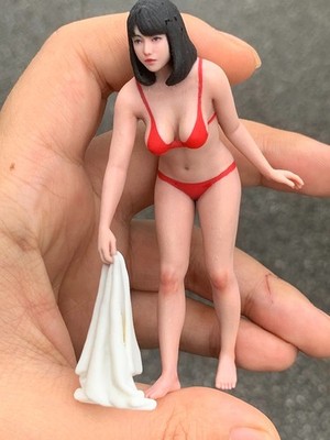 1/18 Miniatures Bend Down Beauty Girl Scene Props Model Figures For Cars Vehicle