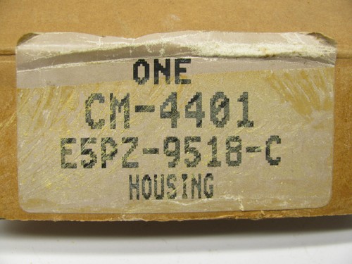 NEW GENUINE OEM Motorcraft CM-4401 Carburetor Base W/ Butterfly Valves - Picture 4 of 4