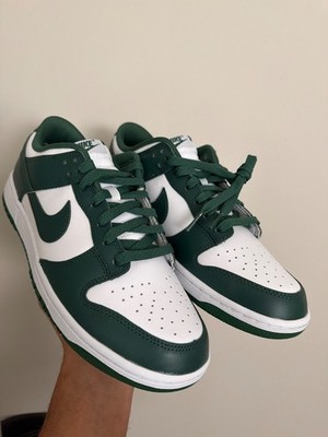 Nike Dunk  Michigan State  Men s Size 9 / Women s 10.5