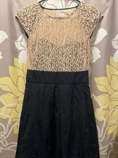 KIMCHI BLUE Urban Outfitters Black /beige Lace Detail Womens Dress SiZe 2