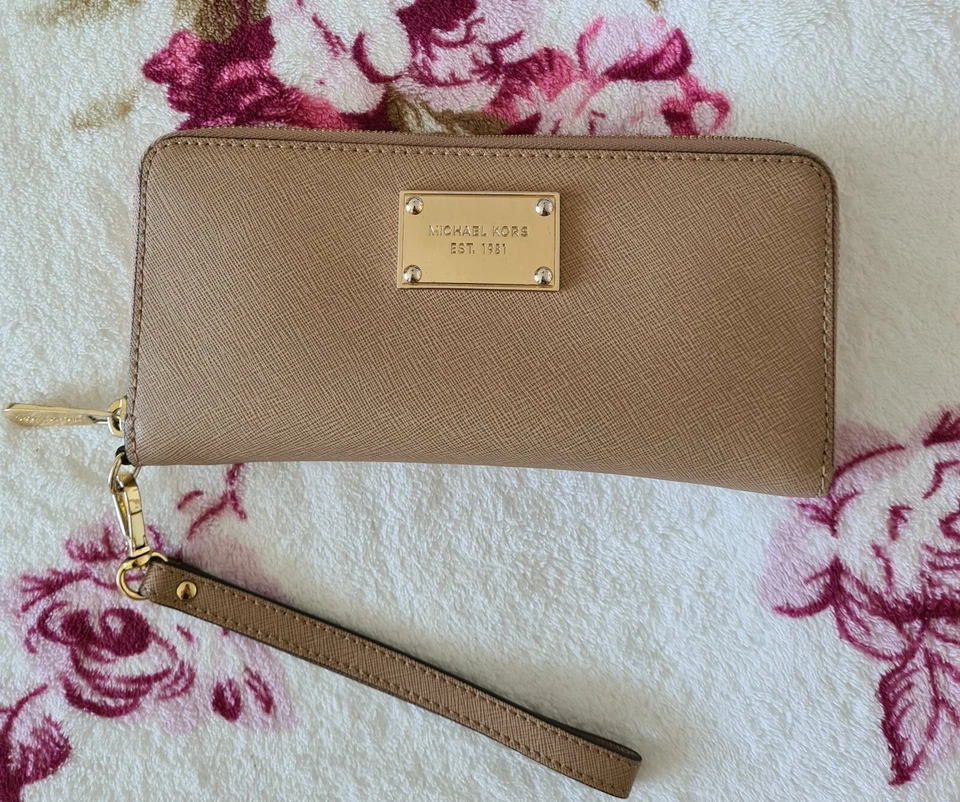 Michael Kors Jet Set Travel, Foto 1 von 4