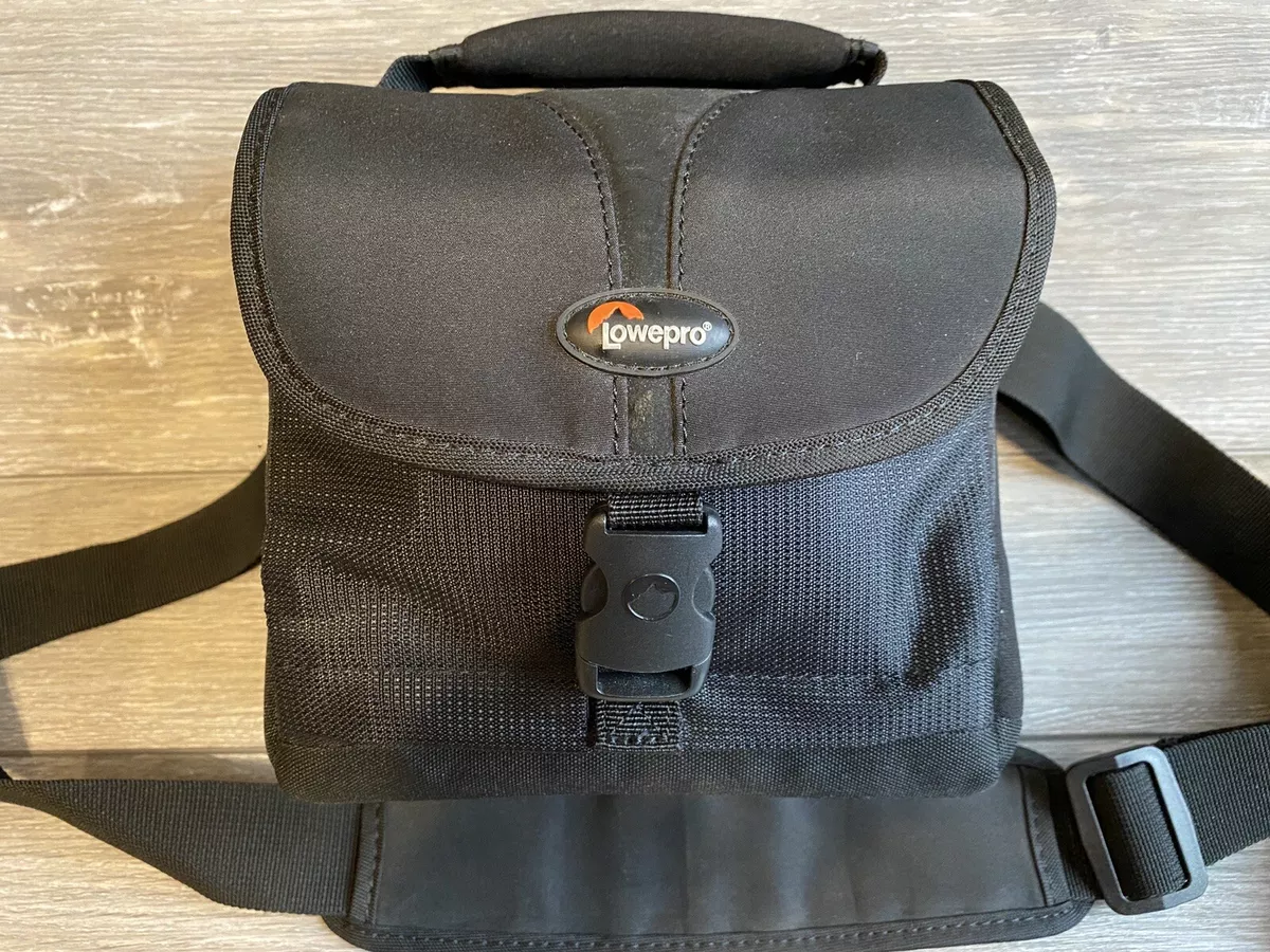Lowepro Rezo 140 AW Camera Shoulder Bag With Rain Cover eBay
