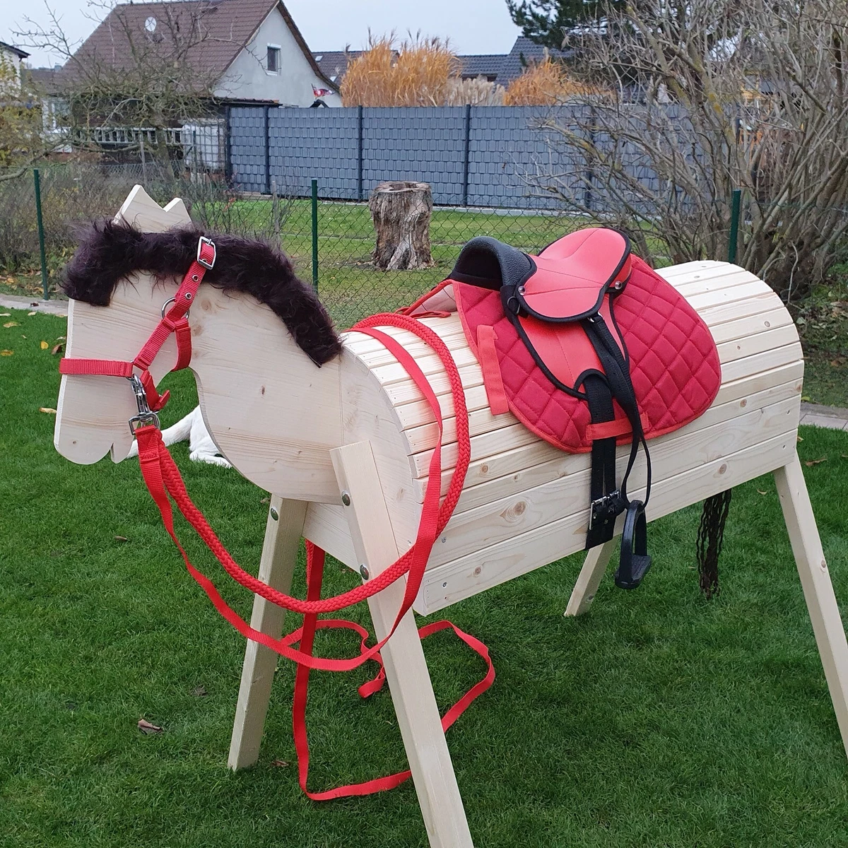 Voltigierpferd, Holzpferd Neu Bewegl. Kopf/Ohren Maul V. Mähne 2 Aufstiegshilfe