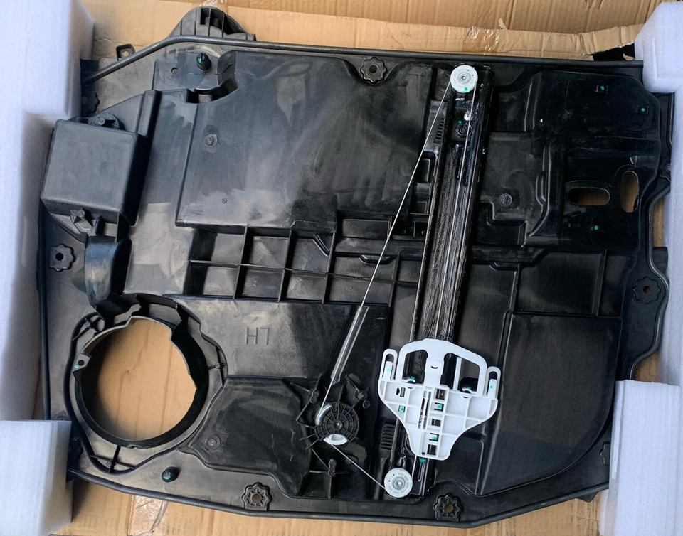 Conjunto de potencia y motor regulador de ventana WAI WPR5893LM para Dodge Nitro 07-12 Foto 3 de 4