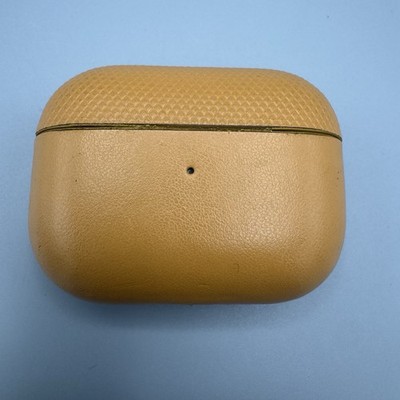 Apple AirPods Pro 2nd Gen A3048 USB-C MagSafe Case w/ Leather Native Union Cover