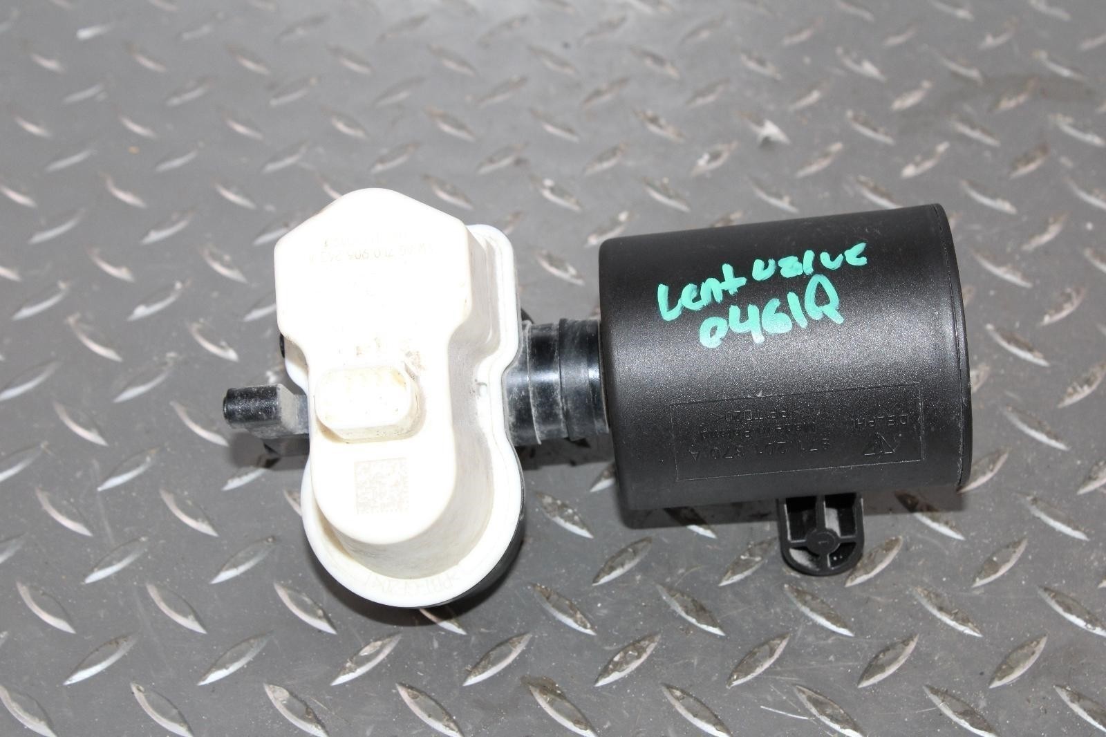 Bentley Continental GT 2019-2024 Canister vent valve