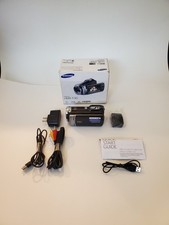 Samsung HMX-F90 HD Camcorder Camera Bundle Excellent Condition "USED ONCE"