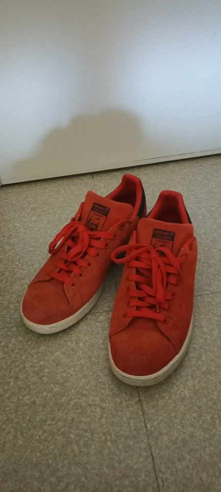 Adidas Stan Smith - Rouge - Réf: 17 155 - Pointure 42 FR 8.5US- Parfait État - Photo 1/4