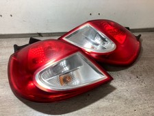 2011 RENAULT CLIO PASSENGER & DRIVER SIDE REAR TAIL LIGHTS PAIR