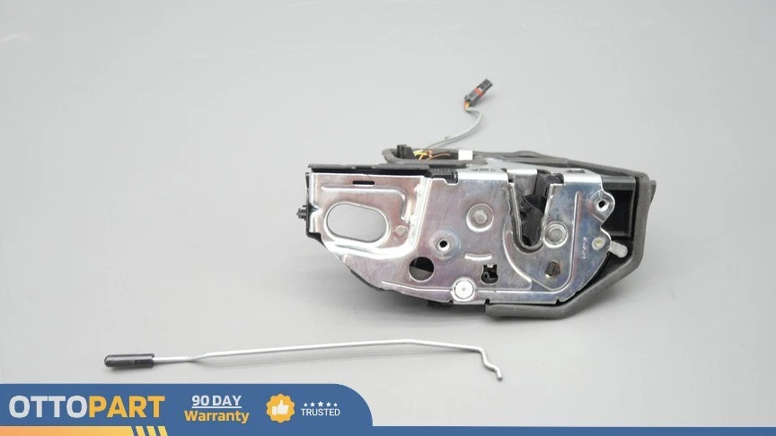 2010-2015 BMW 550I GT Front Right Side Door Lock Latch Actuator OEM 7149436 - Image 2 of 4