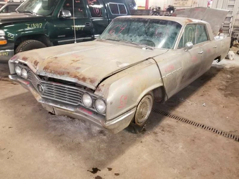 1964 BUICK ELECTRA RIGHT FRONT SPINDLE/KNUCKLE 819772 - Imagem 4 de 4