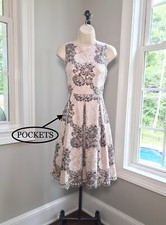 Eliza J Petite’s Pink Fit & Flare Cocktail Dress Pockets - Women’s 2P  EUC!