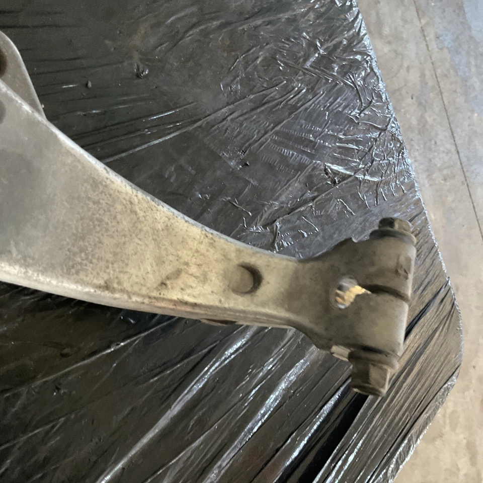 06-14 Husillo delantero izquierdo Infiniti G35 G37 40015-EG000 Foto 3 de 4