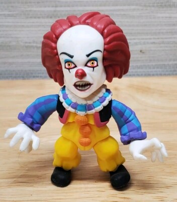 Loyal Subjects Horror Collection Pennywise Mini Figure Toy Collectibles 