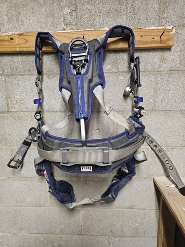3M DBI-SALA EXOFIT STRATA XXL FULL BODY HARNESS FALL PROTECTION 1112539 XXL BELT