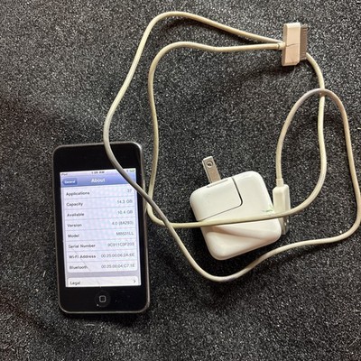 八6907【未使用品】Apple iPod touch 16GB A1288 s-l400.jpg