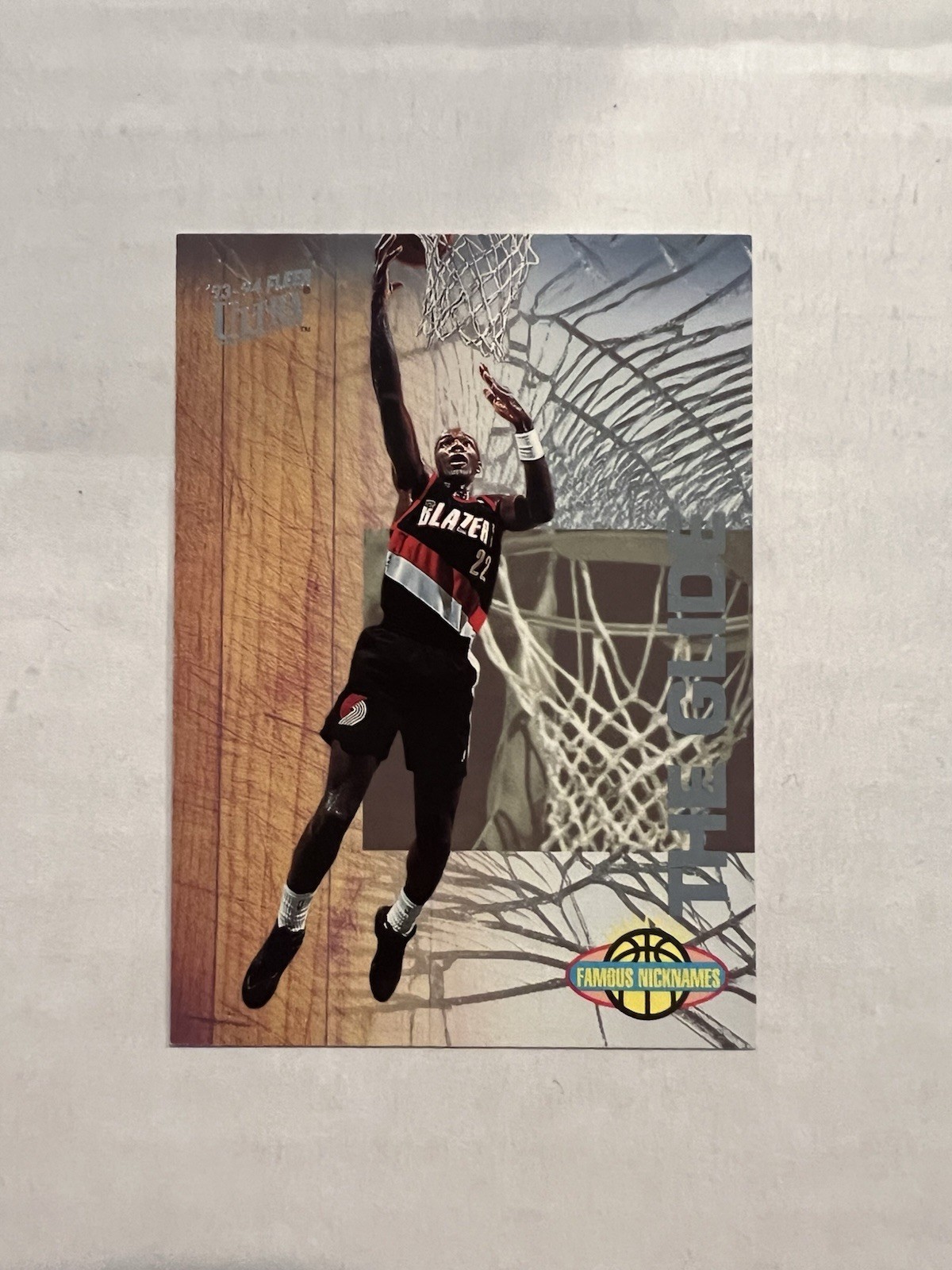 1993-94 Fleer Ultra #4 Clyde Drexler Famous Nicknames The Glide