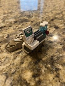 LEGO CITY: Space Starter Set (60077) Complete with Instruction manual