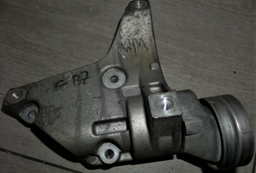 VW Audi Skoda Seat 1.2TSI CBZ CBZA CBZB Halter Klimakompressor 03F260885