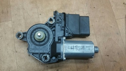 VW Golf V 5 Fensterheber Fensterhebermotor 5 türer hinten rechts #1