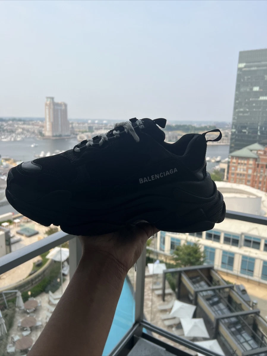 Men Balenciaga Triple S Shoes