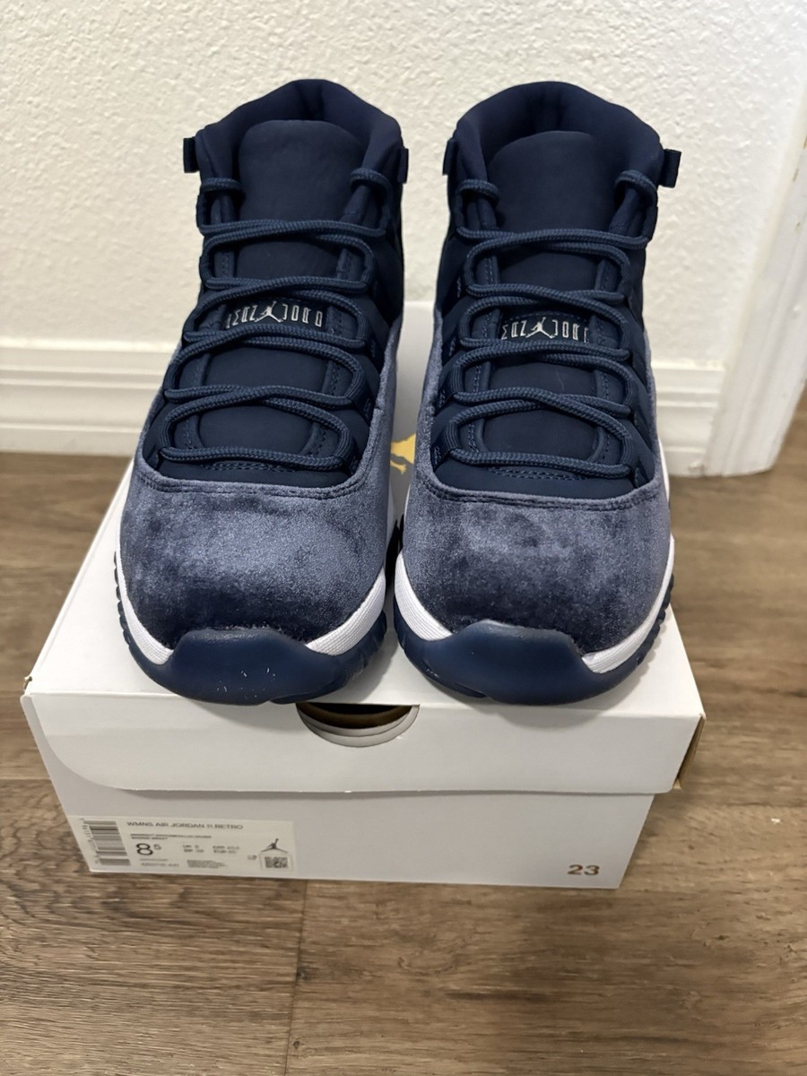 WMNS Air Jordan 11 Retro Midnight Navy Sneakers Size 8.5 (BRAND