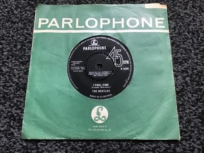 THE BEATLES - I FEEL FINE 1964 UK SINGLE PARLOPHONE R 5200 VERY GOOD+ CONDITION 