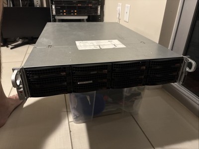 Supermicro CSE-826 2U 12-Bay Rackmount Server Chassis