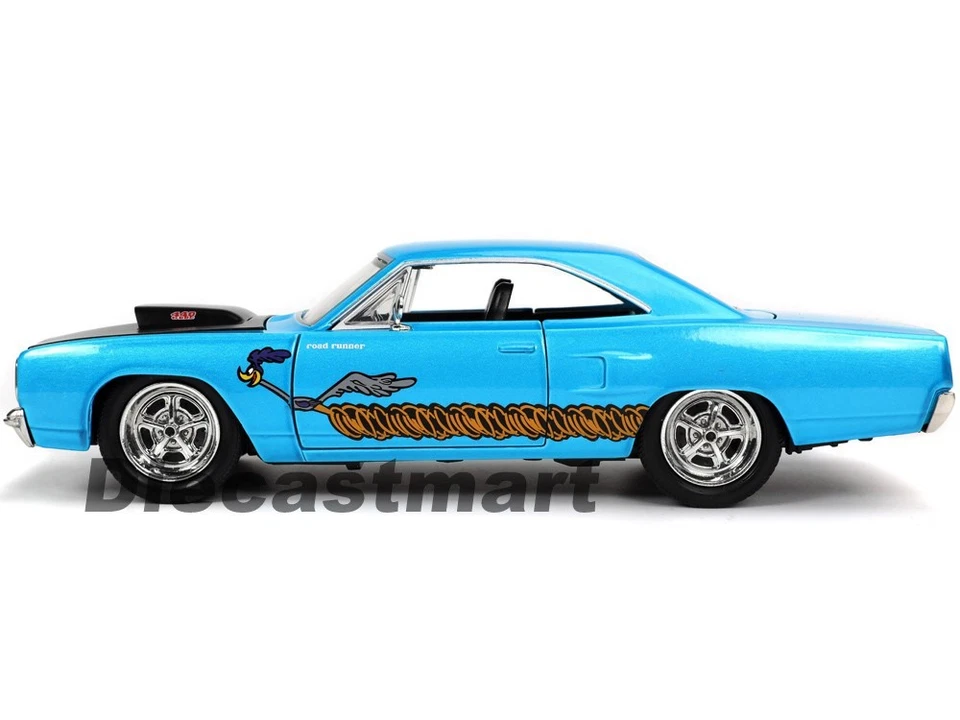 Jada 1:24 Hollywood Rides Looney Tunes 1970 Plymouth Road Runner & Wile E Coyote - Изображение 2 из 4