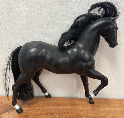 Black Beauty Standing Plastic Vintage Model Horse White Socks Mane Unmarked
