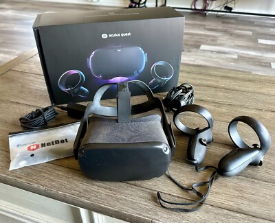 OCULUS  QUEST ALL-IN-ONE  VR GAMING SYSTEM 128GB - BLACK