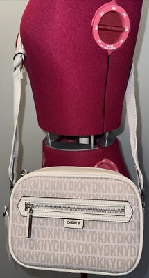 DKNY WOMEN'S LOGO LOGAN CAMERA CROSSBODY BAG Cream