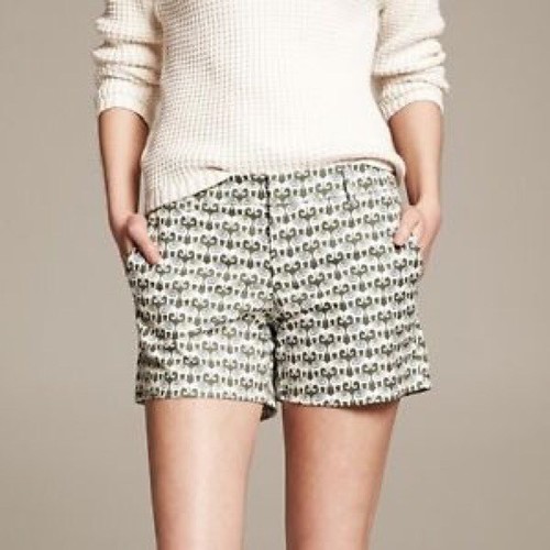 banana republic White Elephants Print 