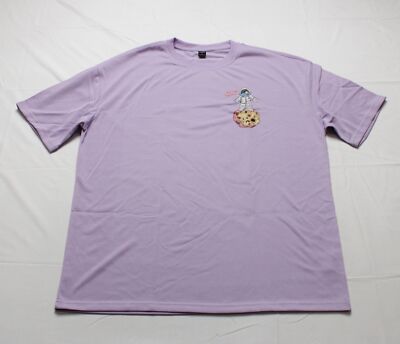 Shein Men's Manfinity EMRG Carton & Slogan Graphic T-Shirt AR8 Purple Large