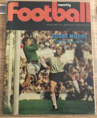 FOOTBALL MONTHLY #245 JANUARY 1972 & BAGGED