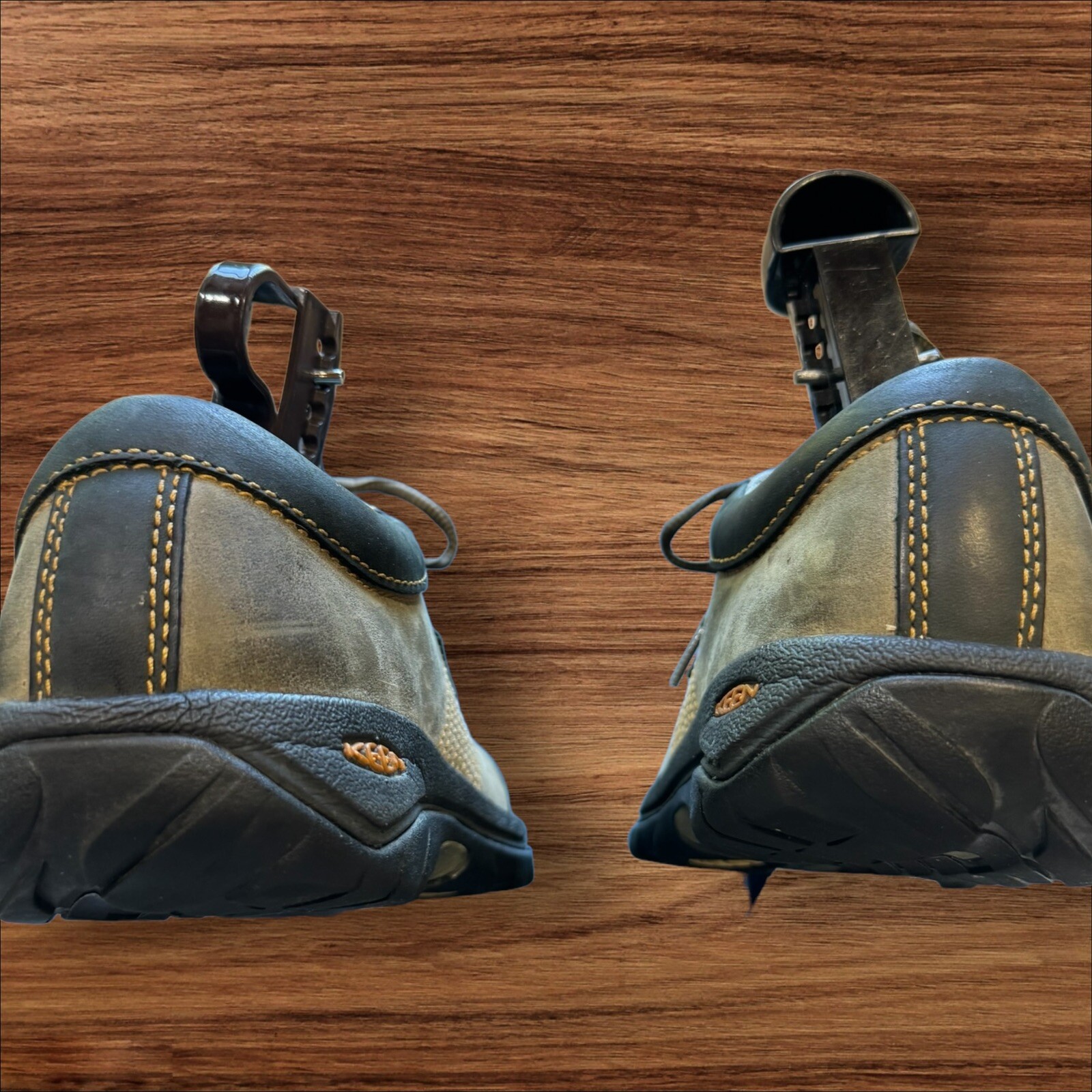 KEEN Scarpe da trekking da uomo appassionate indossate una volta!