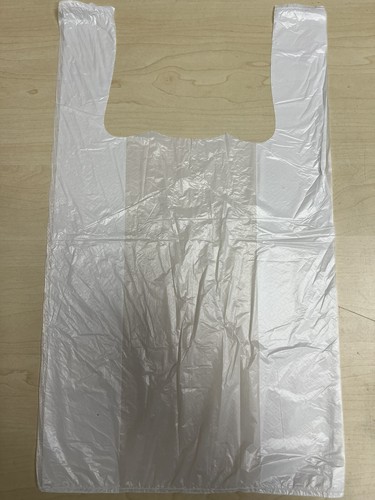 500 Small Light Duty Plastic Vest Carrier Bags White Supermarket Shops UK - Picture 3 of 4