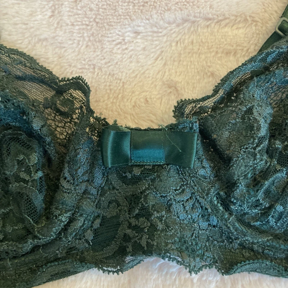 Sujetador con aros de encaje floral Cotton Club vintage verde esmeralda talla 36C Foto 3 de 4