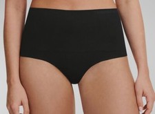 45 Chantelle Women Black Smooth Comfort High Waist Thong Panty Size M