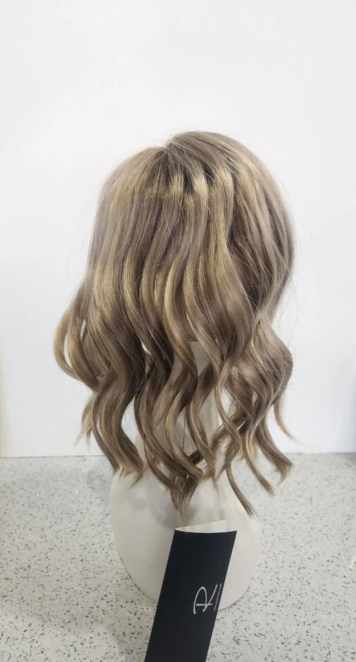 TOP WAVE 12" by Jon Renau Double Monofilament Topper 12FS12 Malibu Blonde - Image 3 of 4