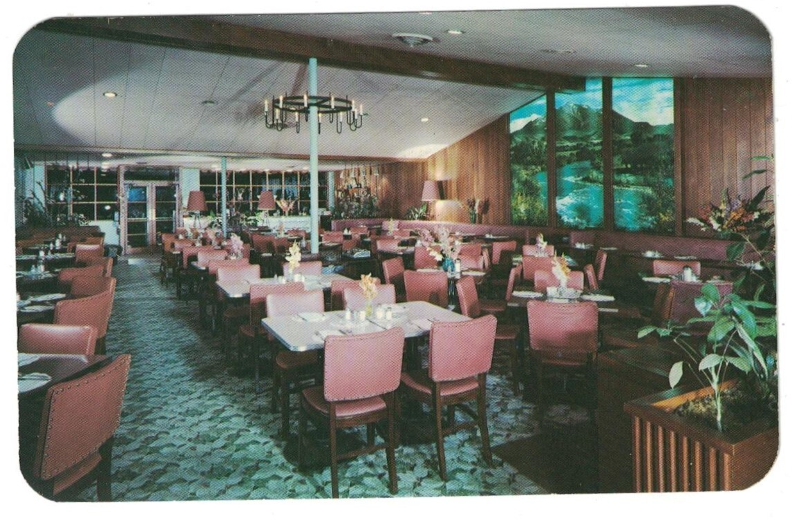 Vintage 1950s Mid-Century Ruths Oven Colorado Springs Dining Room Postcard