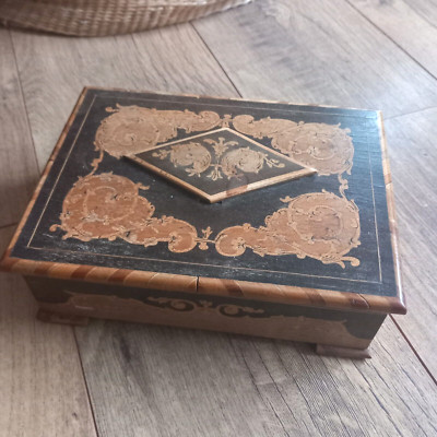 Vintage italienische Holz Intarsien Box hält 2 Packungen Karten Schmuck etc. 7'' x 5''