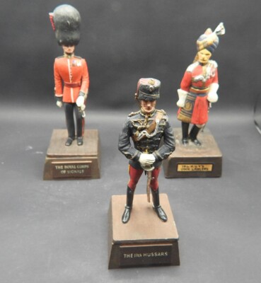 Sentry Box Reed England British Officers Figurines Set 3 Hussars Lancers Signals