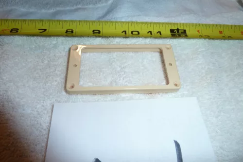 1 Vintage Gibson Pickup Rings Plastic Cream Color MR493 - Item AW